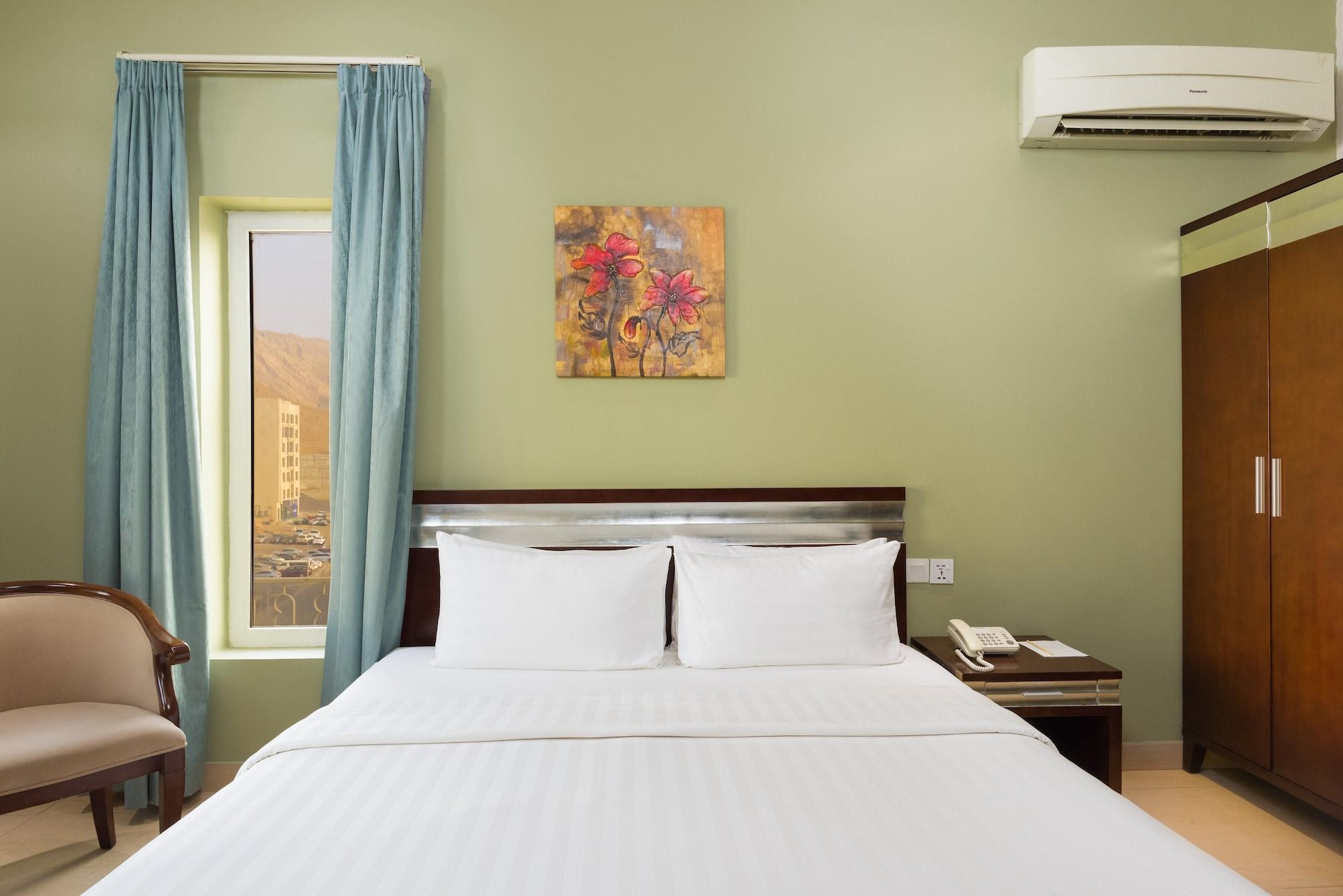 Centara Life Muscat Dunes Hotel Екстер'єр фото