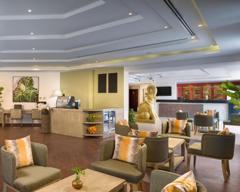 Centara Life Muscat Dunes Hotel Екстер'єр фото