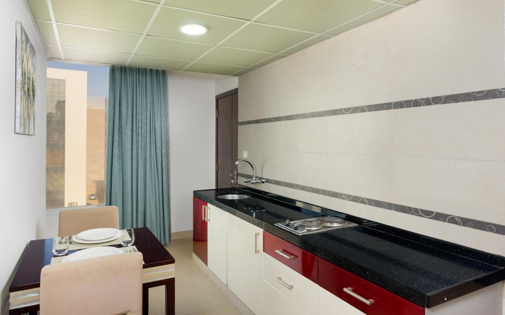 Centara Life Muscat Dunes Hotel Екстер'єр фото